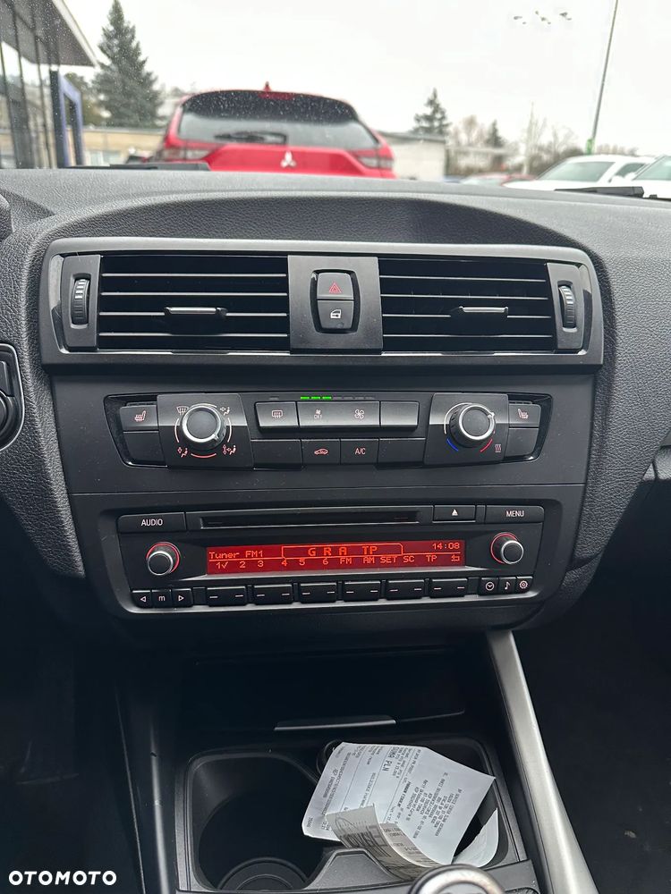 BMW Seria 1 118i - 10