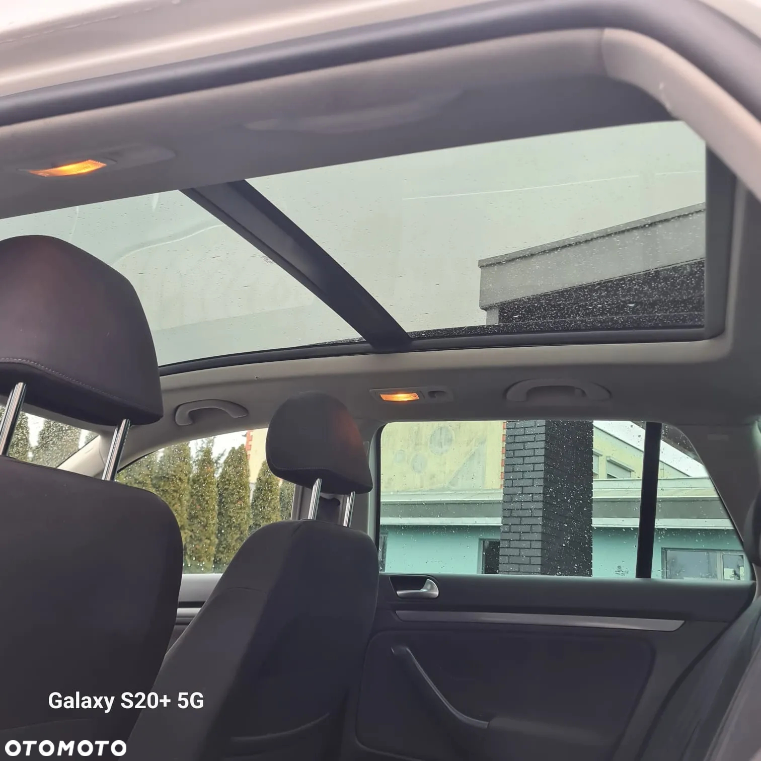 Volkswagen Golf 1.6 TDI DPF BlueMotion Technology MATCH - 30