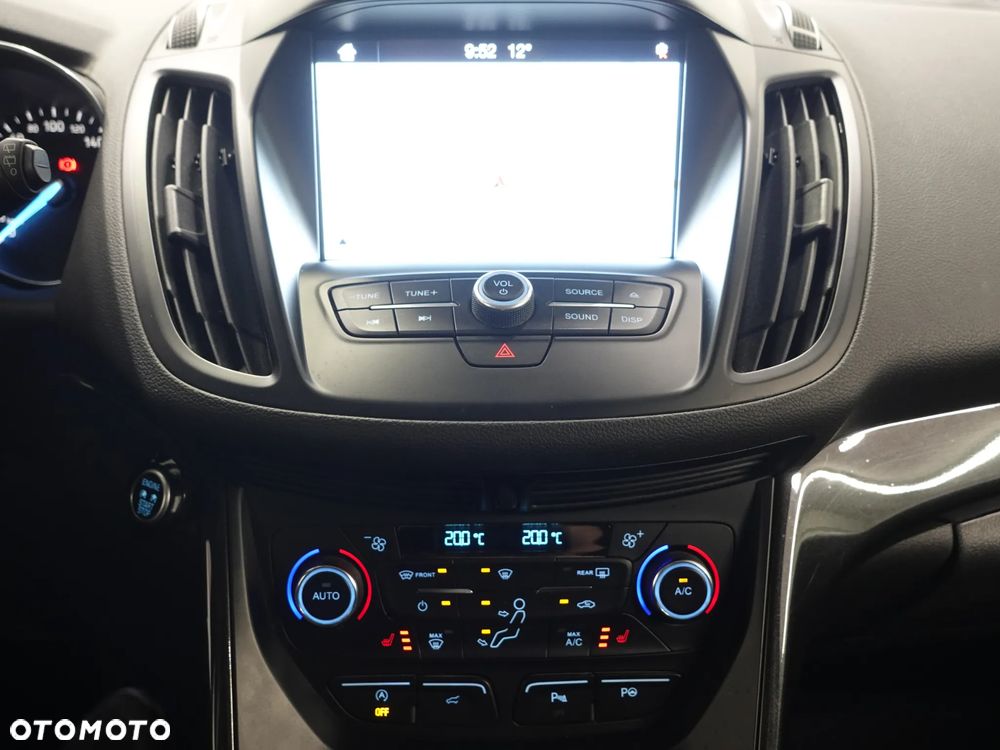 Ford Kuga 2.0 TDCi AWD Titanium - 29