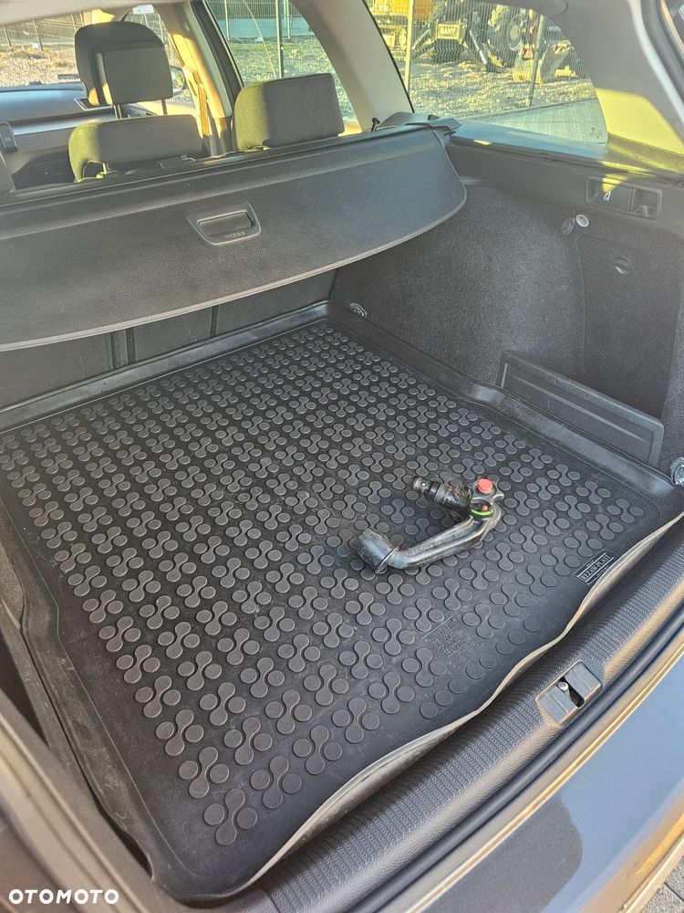 Volkswagen Passat 2.0 TDI BlueMotion Technology Comfortline - 3