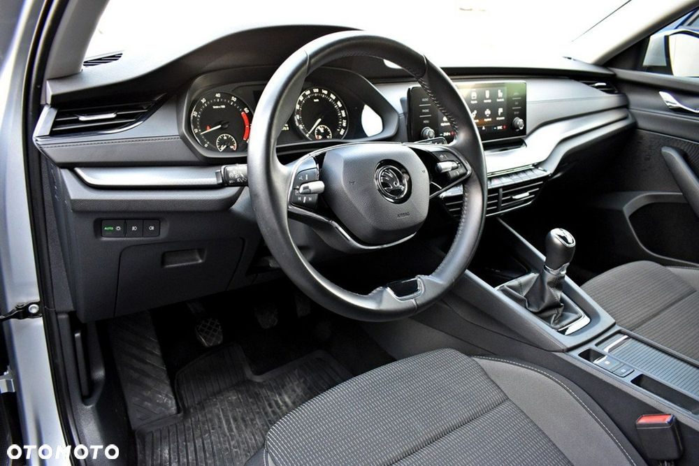 Skoda Octavia 1.5 TSI ACT Ambition - 10