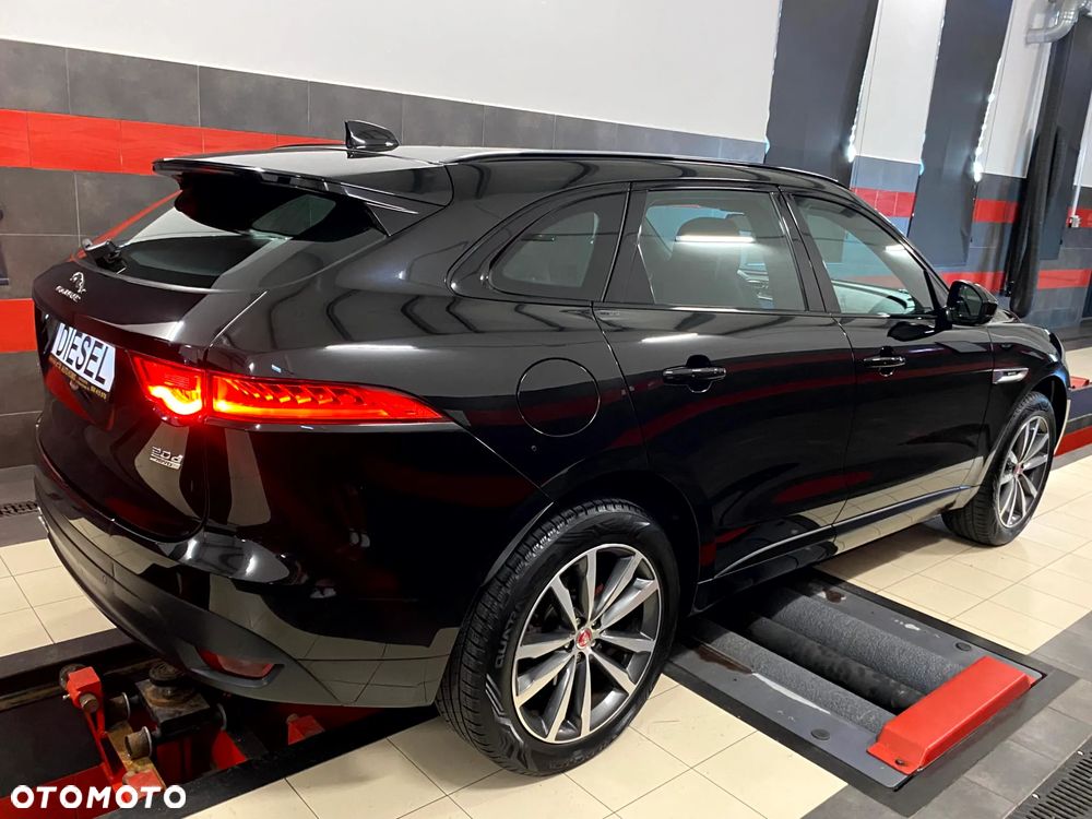 Jaguar F-Pace 20d AWD R-Sport - 13
