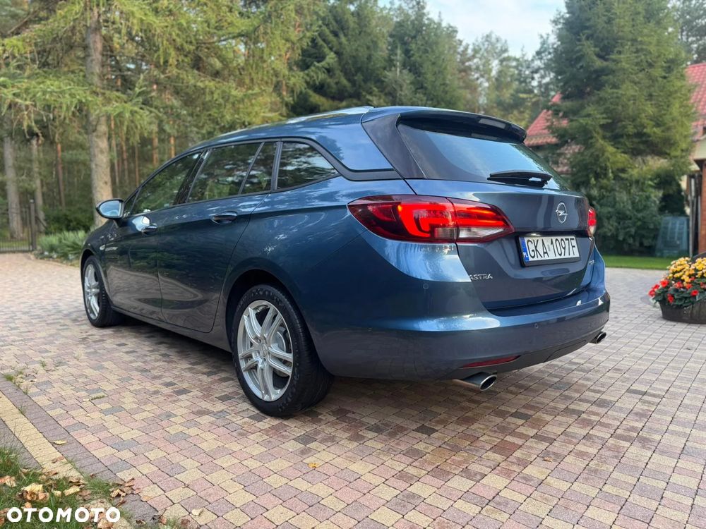 Opel Astra 1.6 Turbo Start/Stop Automatik Sports Tourer Innovation - 8