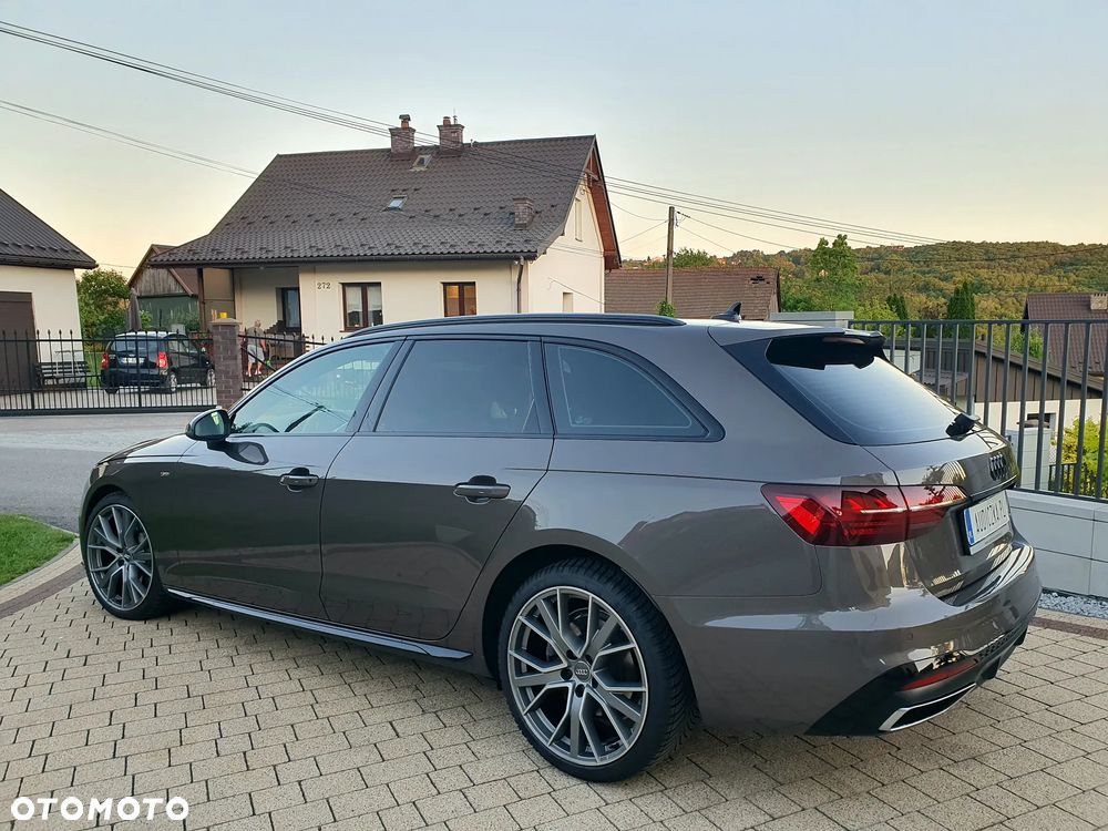 Audi A4 Avant 40 TDI quattro S tronic S line - 9