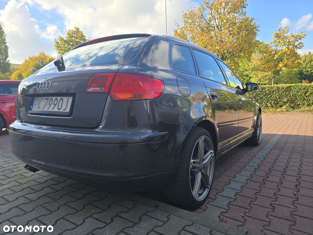 Audi A3 Sportback 2004 photo 2