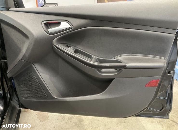 Ford Focus 1.5 EcoBoost Start-Stopp-System Titanium - 19