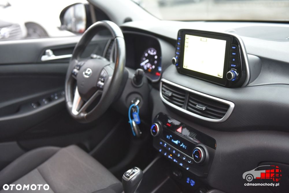 Hyundai Tucson 1.6 GDI BlueDrive Style 2WD - 23