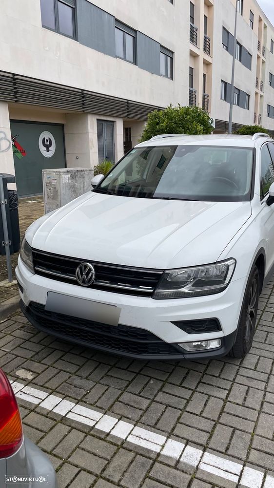 VW Tiguan 2.0 TDI Confortline - 3