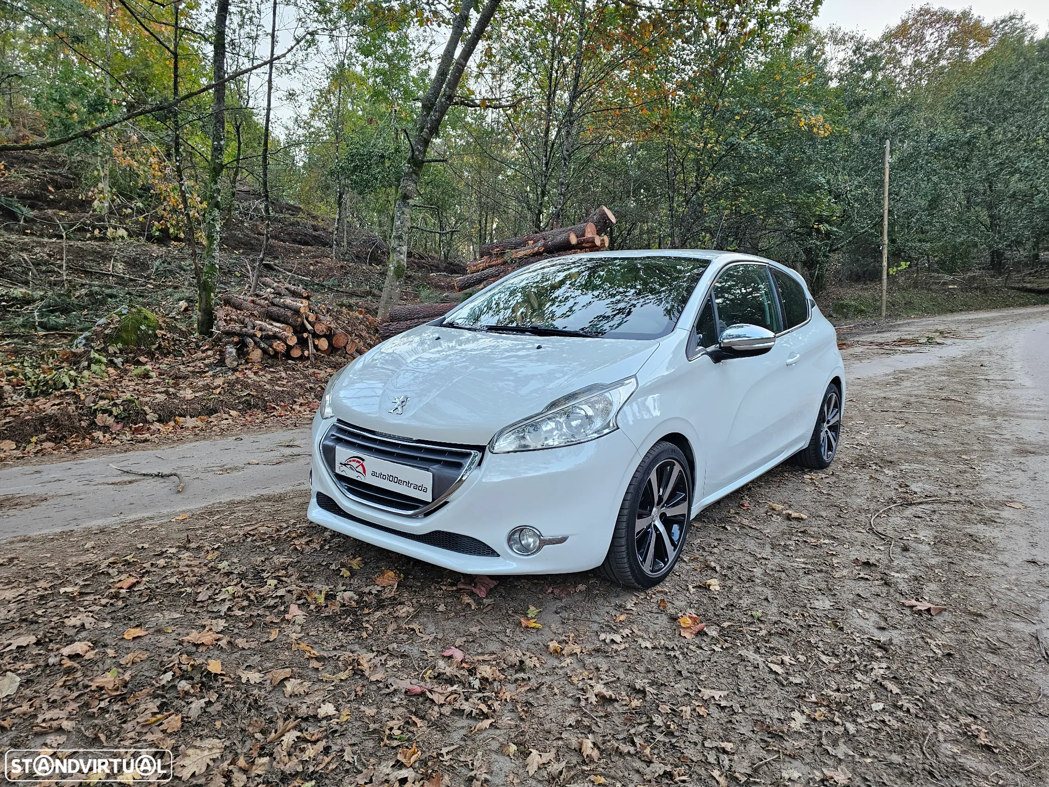 Peugeot 208 1.6 e-HDi Allure - 29