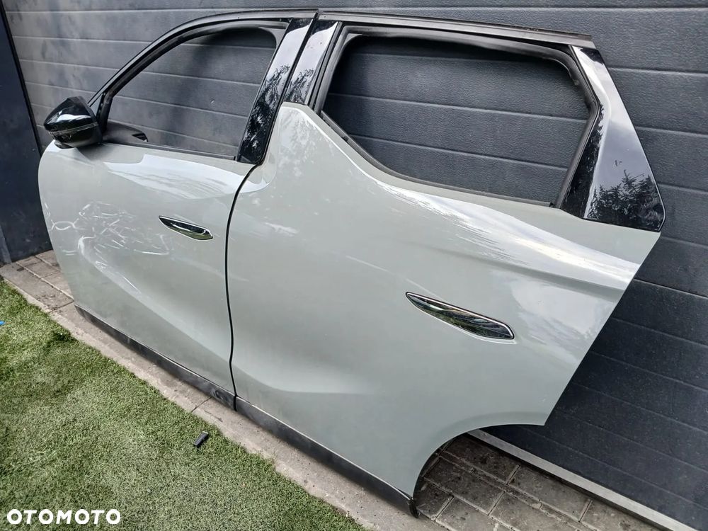 DRZWI KOMPLETNE LEWY PRZÓD TYŁ DS3 CROSSBACK NOWY MODEL - 2