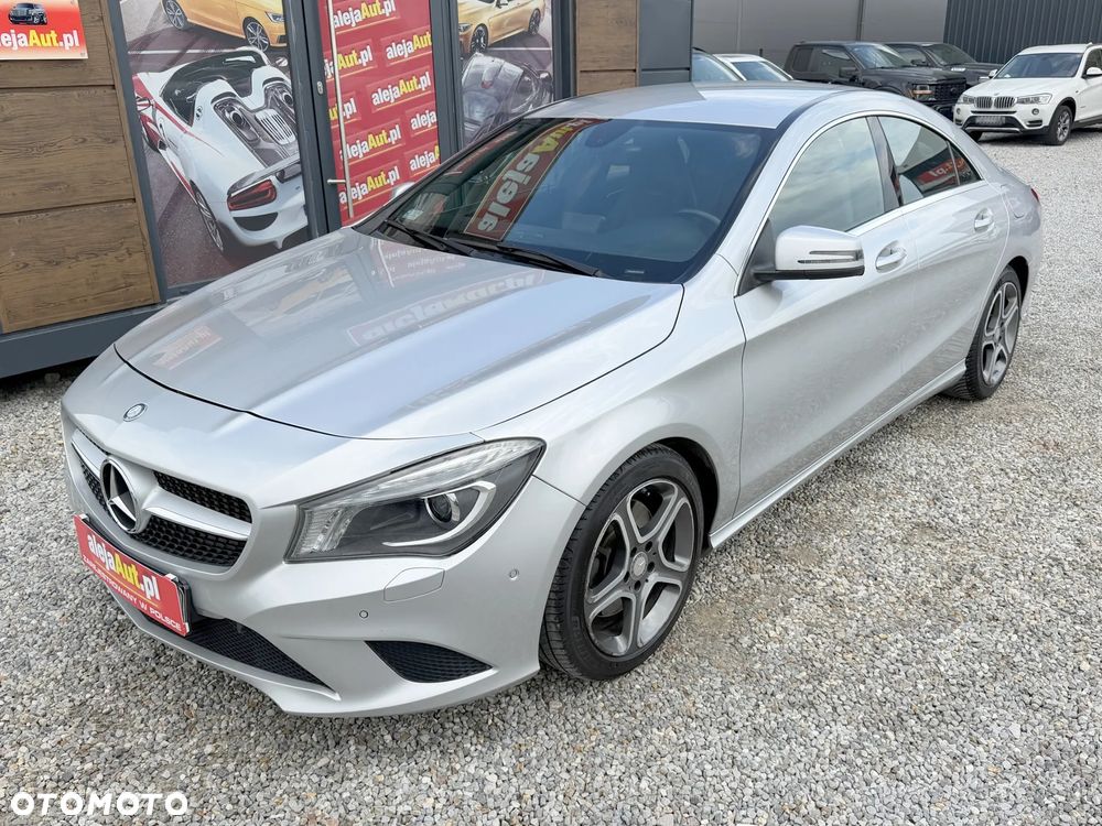 Mercedes-Benz CLA 250 4Matic 7G-DCT AMG Line - 3