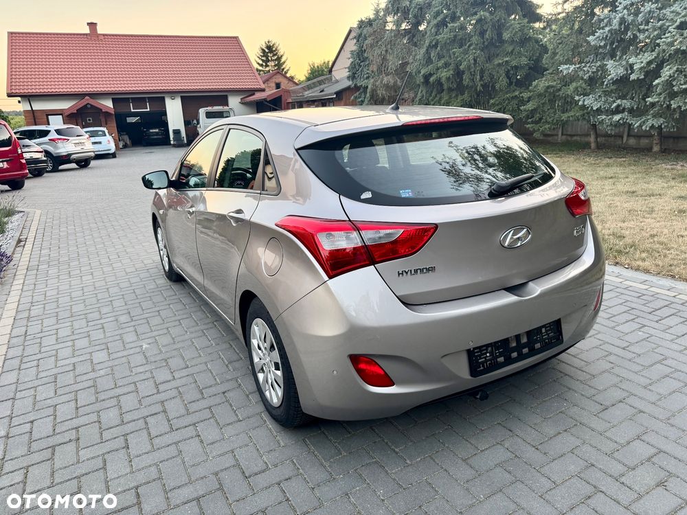 Hyundai i30 1.6 CRDi Comfort - 6
