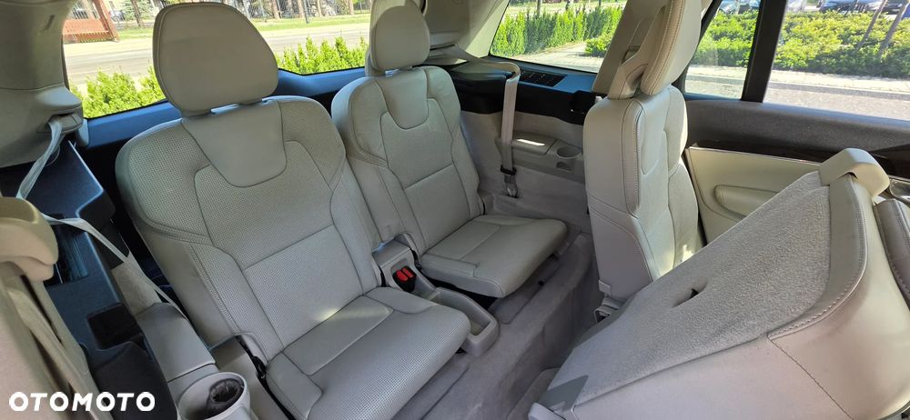 Volvo XC 90 D5 AWD Inscription 7os - 32