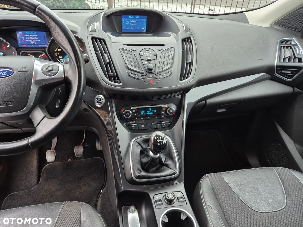 Ford Kuga 2.0 TDCi 4x4 Titanium - 16