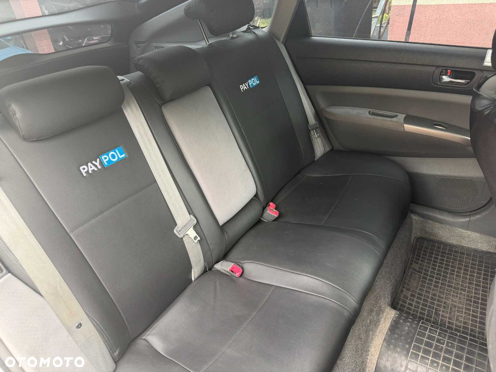 Toyota Prius - 1