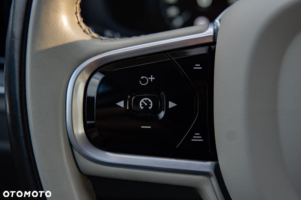 Volvo V60 Cross Country Pro B5 B AWD - 21