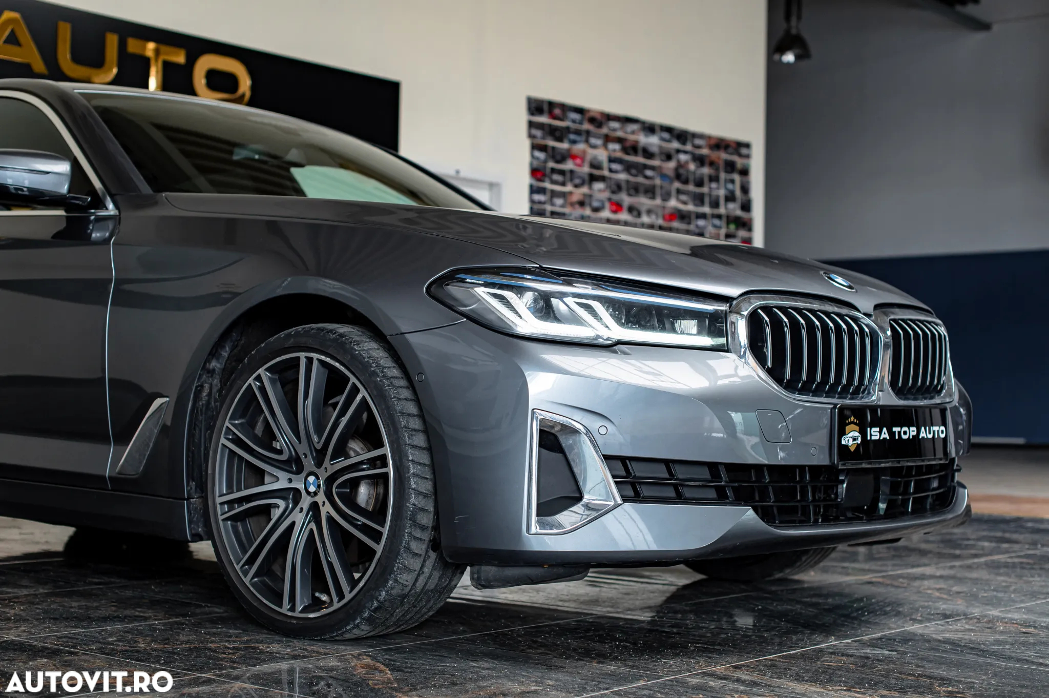 BMW Seria 5 530e xDrive AT PHEV - 26