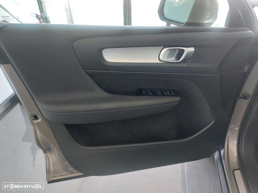 Volvo XC 40 1.5 T4 PHEV Inscription Expression - 19