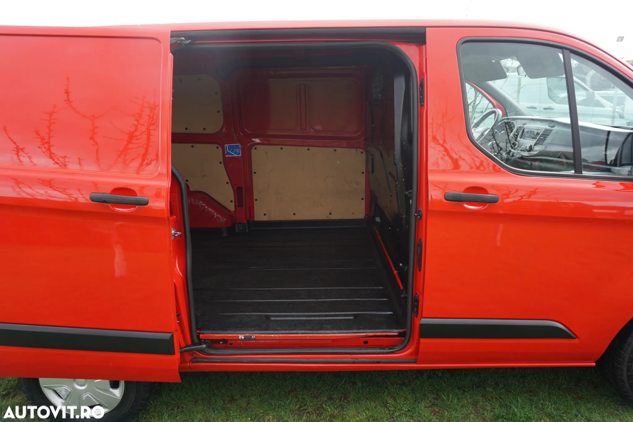 Ford Transit Custom - 12
