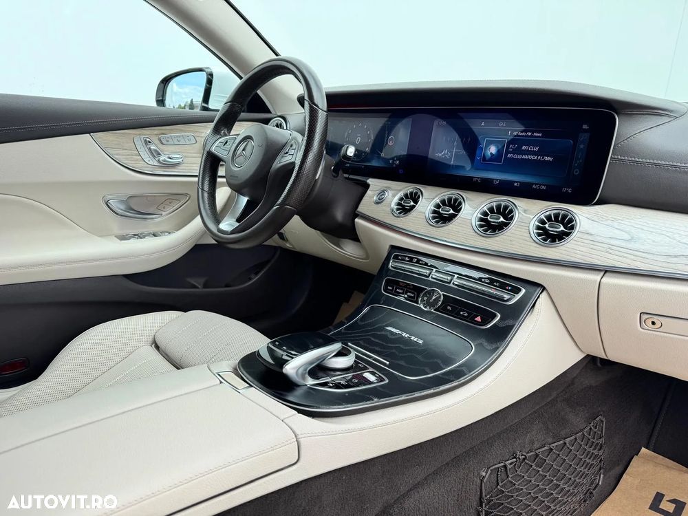 Mercedes-Benz E 400 4Matic Coupe 9G-TRONIC AMG Line - 27