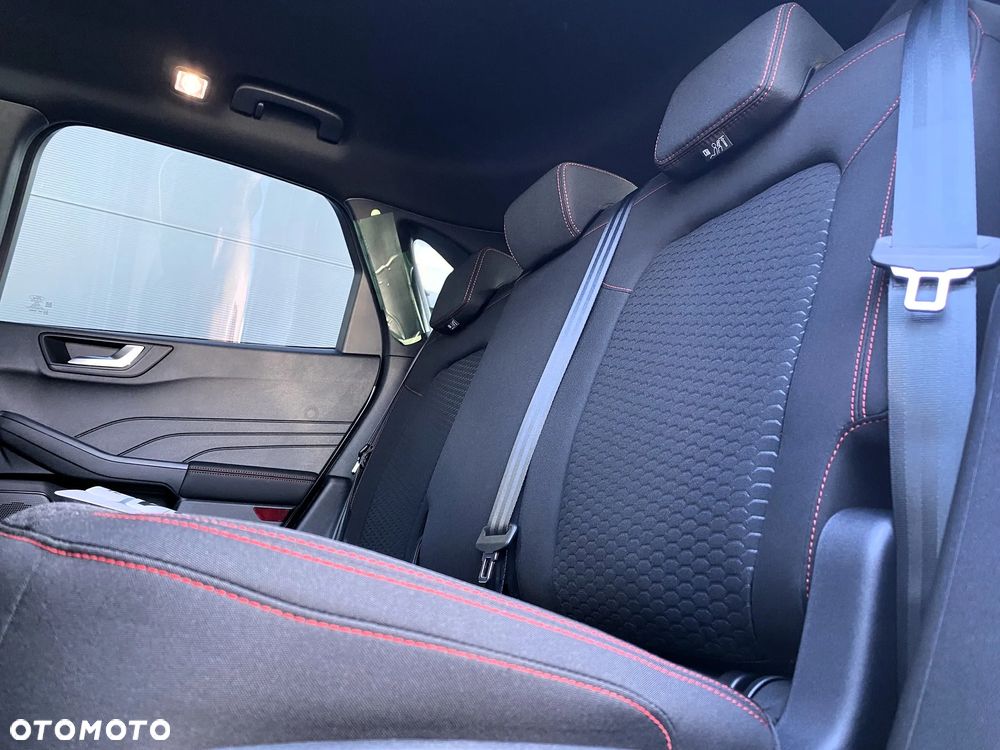 Ford Kuga 2.5 FHEV FWD ST-Line eCVT - 21