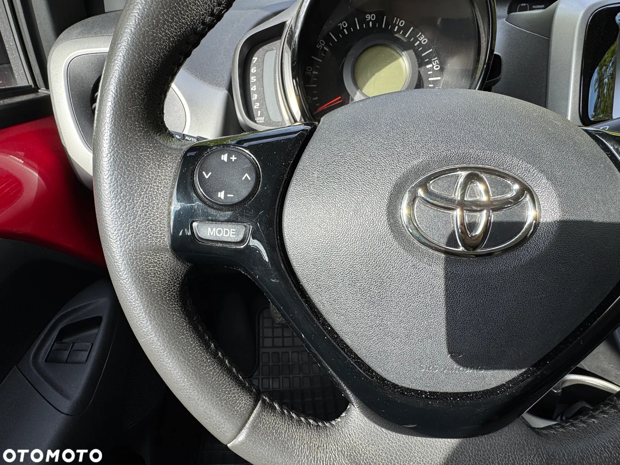 Toyota Aygo x-play Edition S+ - 14