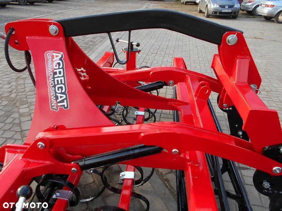 Agregat uprawowo-siewny 2,5m 2,7m 3,0m 4,0m Euro-Masz uprawowy z hydropakiem - 5