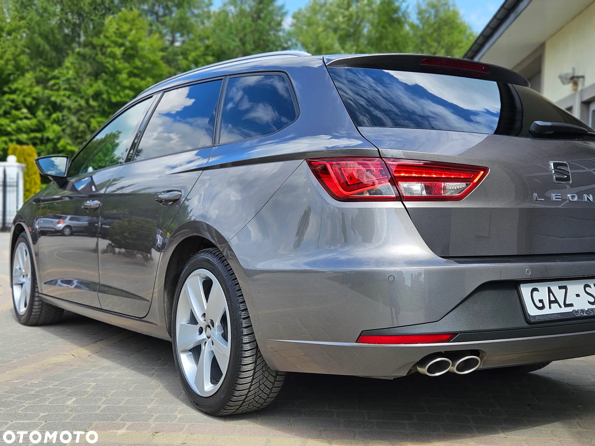 Seat Leon 2.0 TDI DPF DSG FR Black Matt Edition - 9