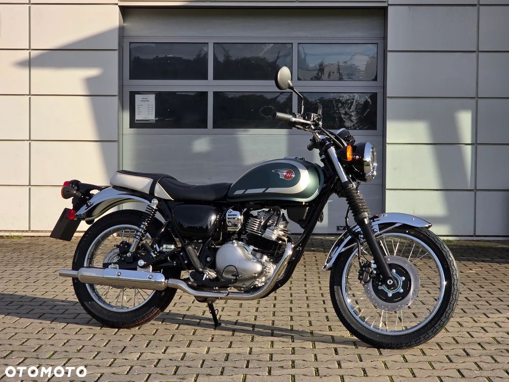 Kawasaki Inny - 4