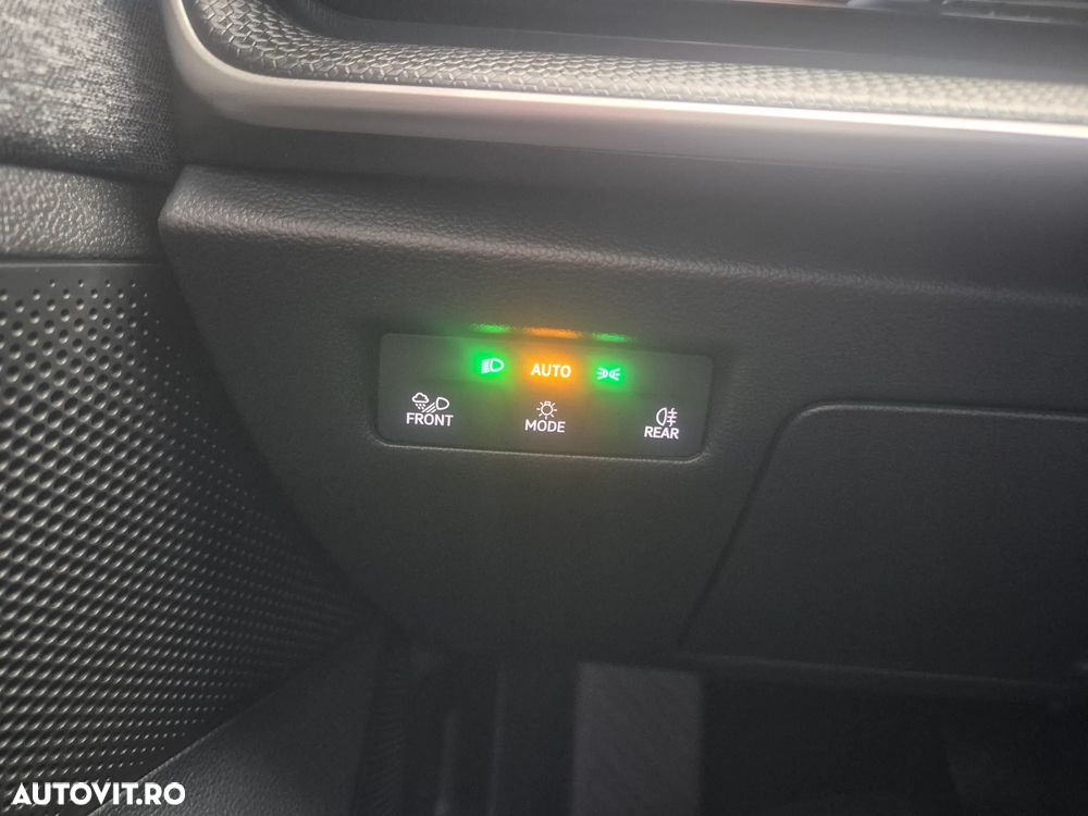 Skoda Superb 1.5 TSI iV DSG Selection - 25