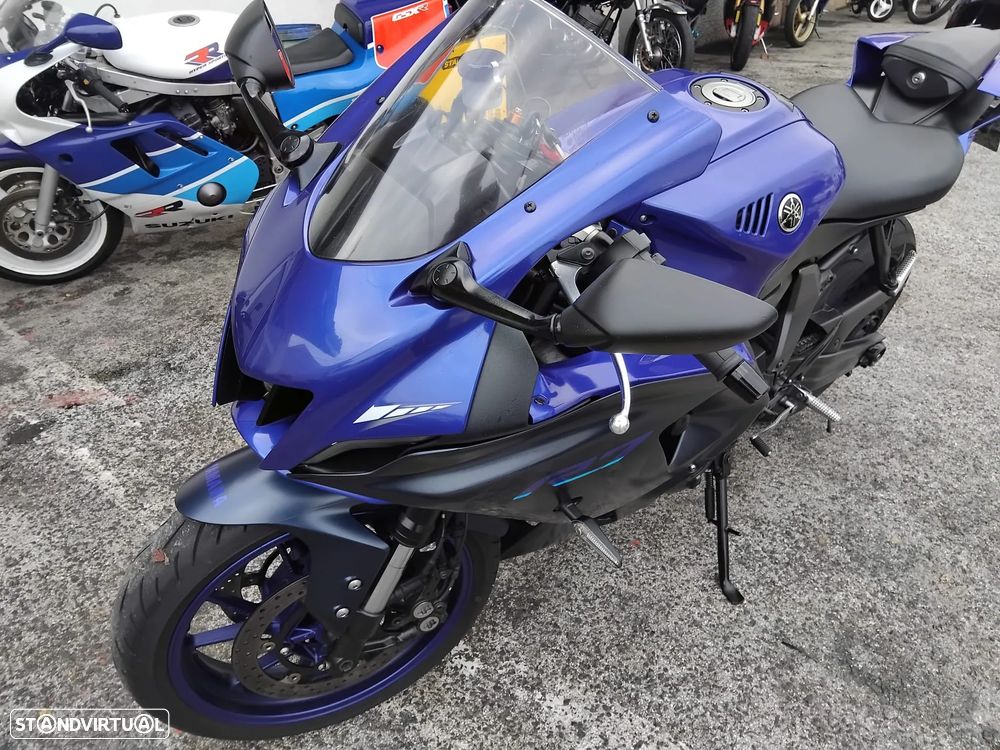 Yamaha YZF - 2