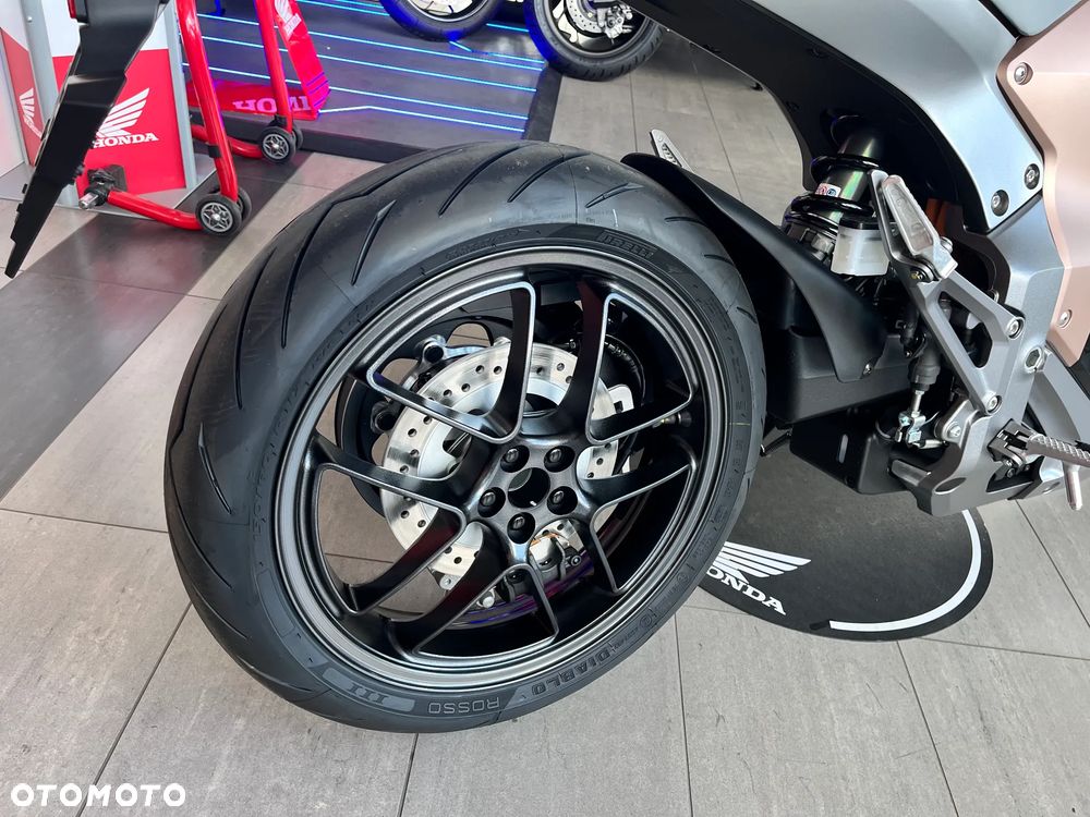 Honda Inny - 12