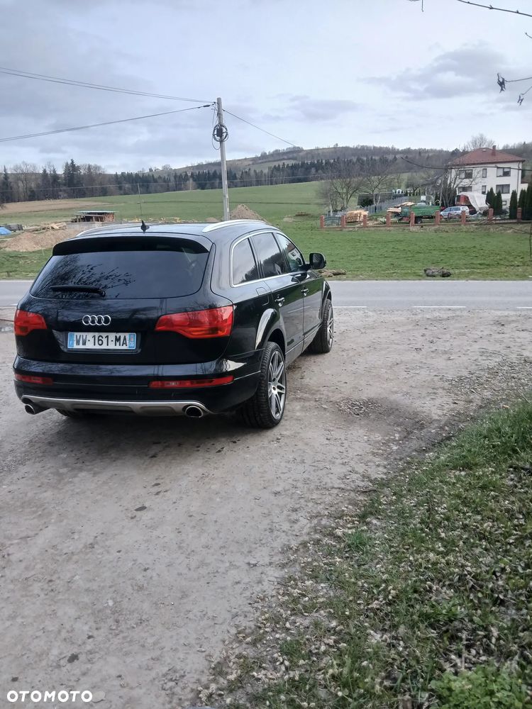 Audi Q7 - 3