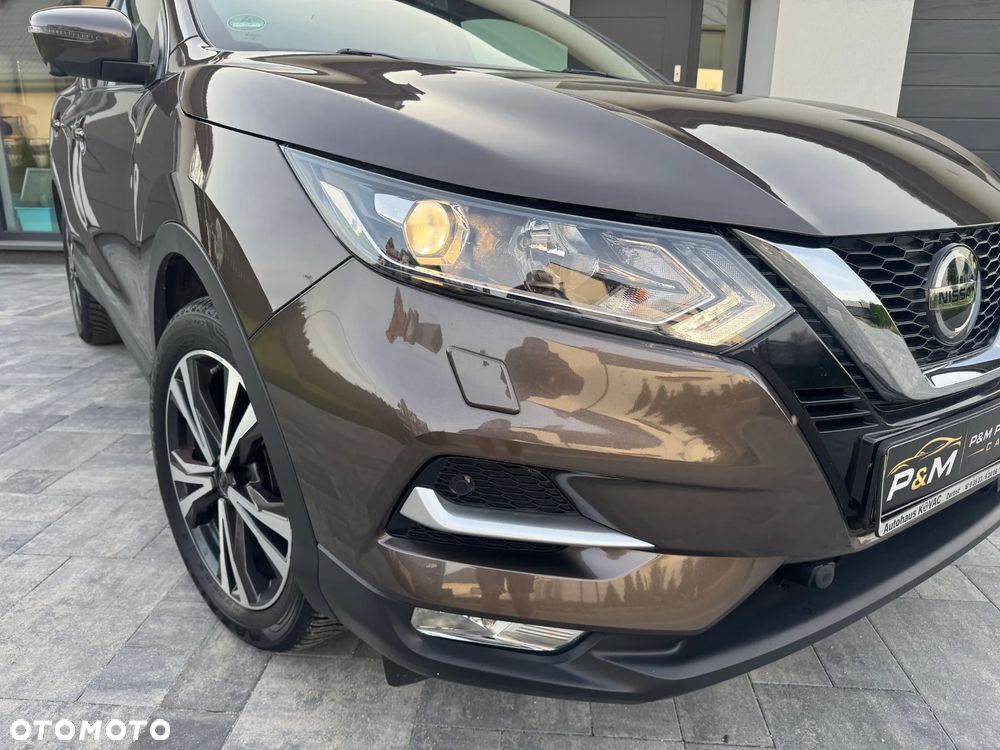 Nissan Qashqai 1.3 DIG-T N-Connecta - 29