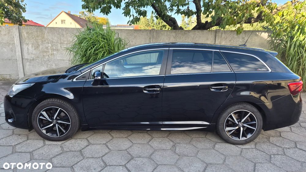 Toyota Avensis 2.0 D-4D Prestige - 7
