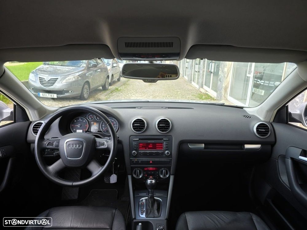 Audi A3 Sportback 1.6 TDI Attraction S-Tronic - 5