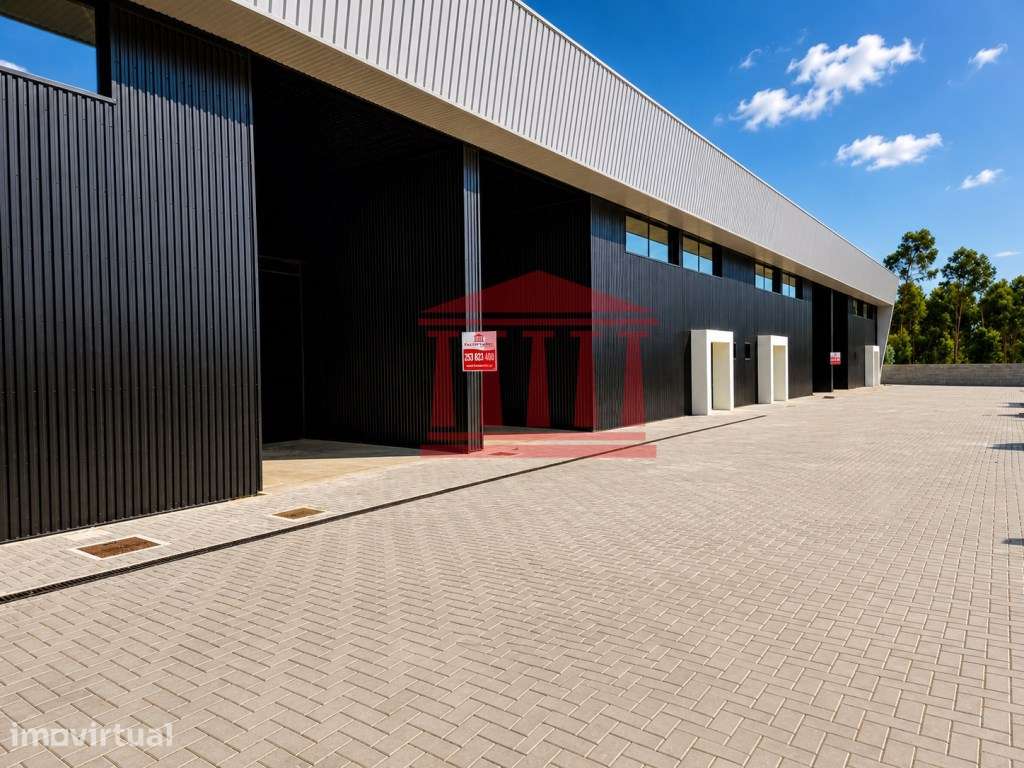 PAVILHÃO INDUSTRIAL - Grande imagem: 5/12