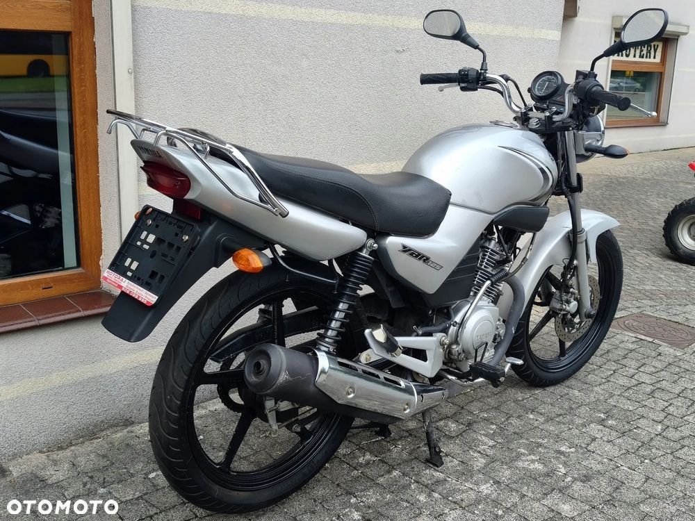 Yamaha YBR - 6