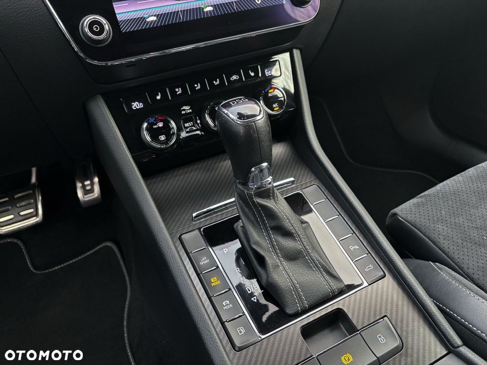 Skoda Superb 1.4 TSI Plug-In Hybrid Sportline DSG - 11