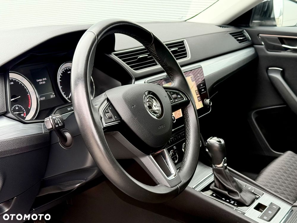 Skoda Superb 1.6 TDI DSG Ambition - 21