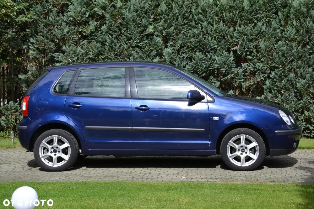 Volkswagen Polo 1.4 16V Comfortline - 2
