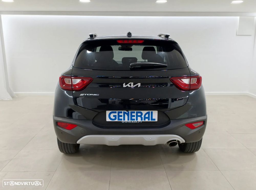 Kia Stonic 1.2 Dynamic — fotografia 4