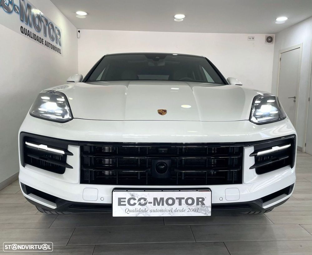 Porsche Cayenne Coupé E-Hybrid - 13