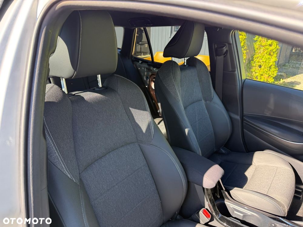 Toyota Corolla 2.0 Hybrid Style - 26