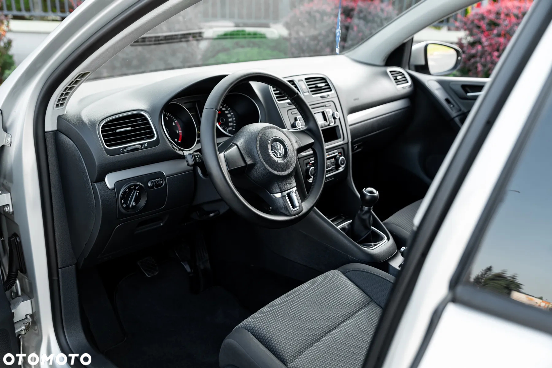 Volkswagen Golf 1.6 Comfortline - 18