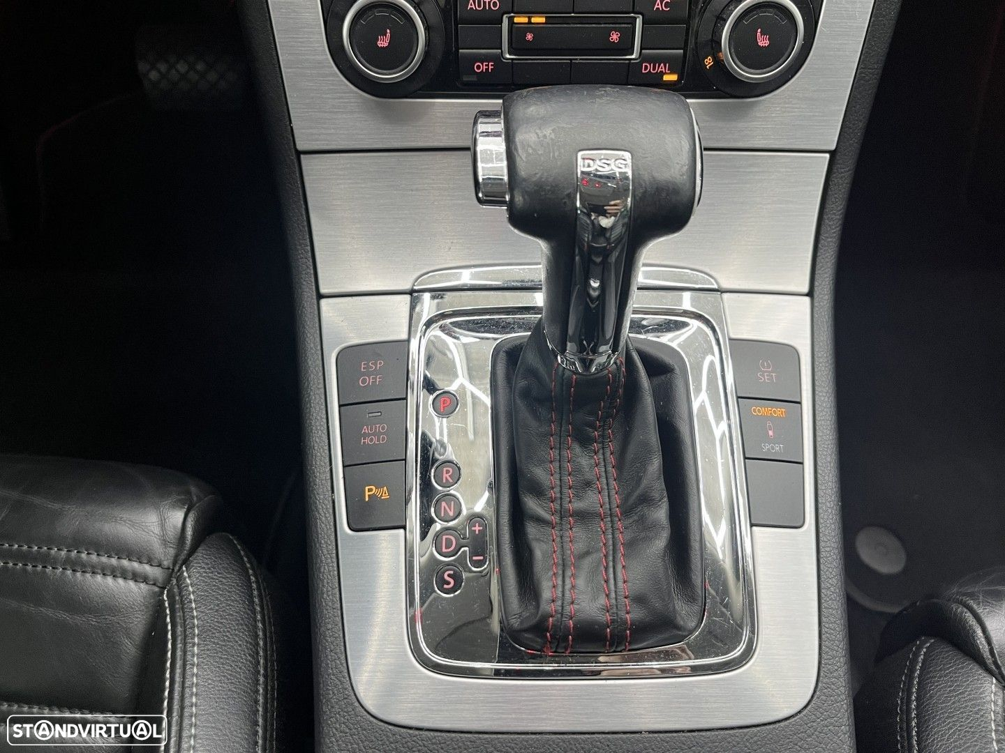 VW Passat CC 2.0 TDi DSG - 25