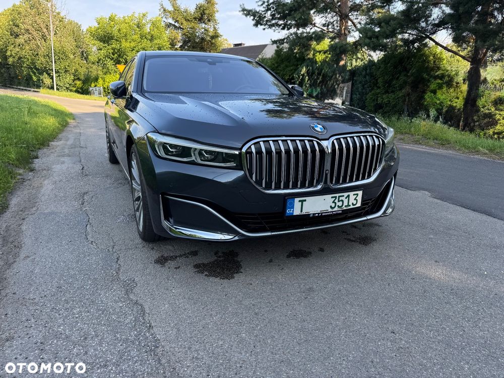 BMW Seria 7 740Li - 2