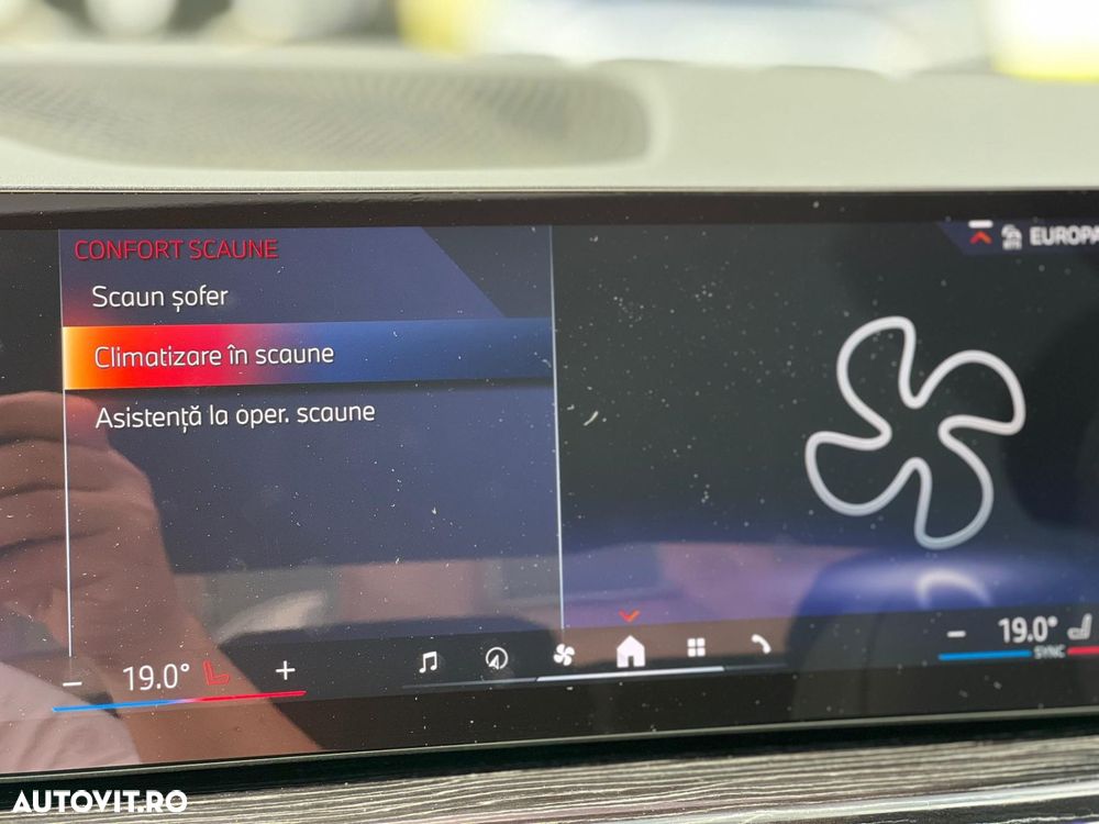 BMW X6 xDrive40i AT MHEV - 25