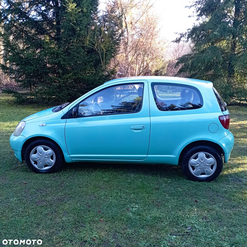 Toyota Yaris 1.0 Pak1 - 2