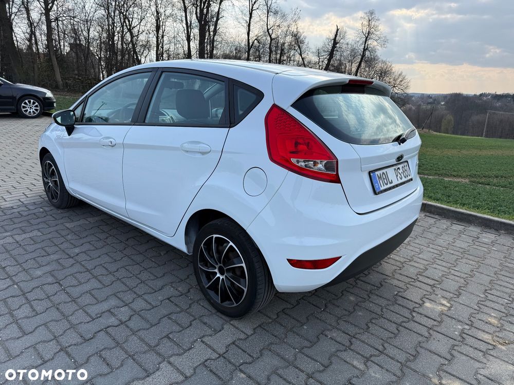 Ford Fiesta 1.25 Trend - 8